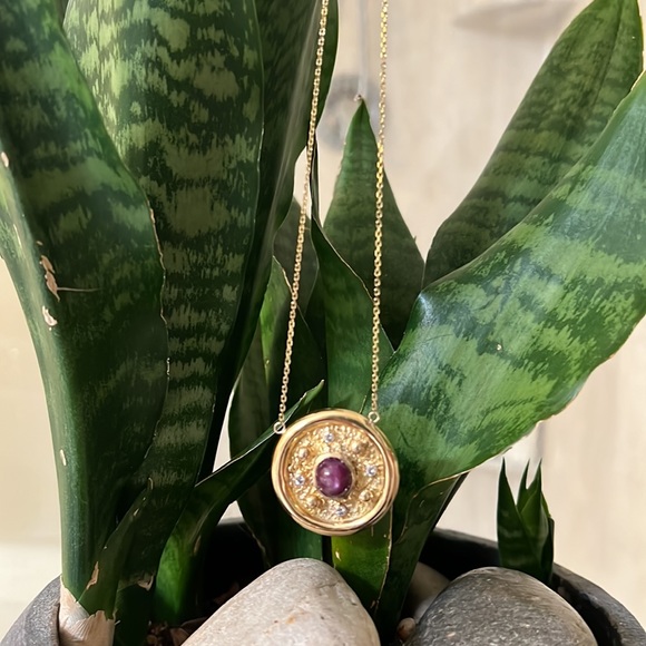 18 karat gold, diamond and star Ruby necklace - Picture 4 of 7